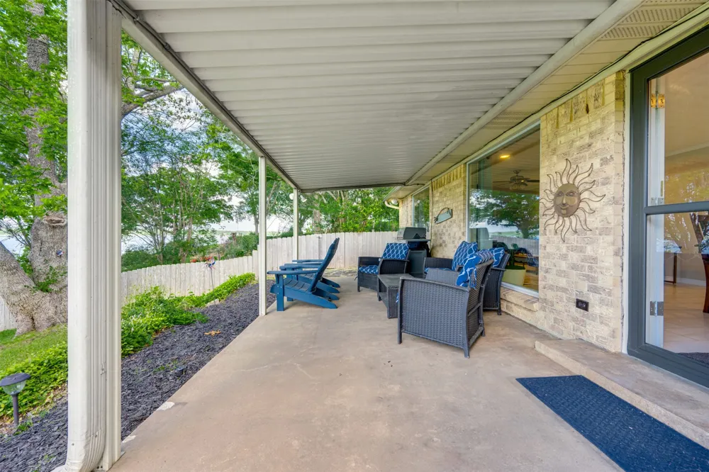 23340 Three Points Drive Frankston, TX 75763