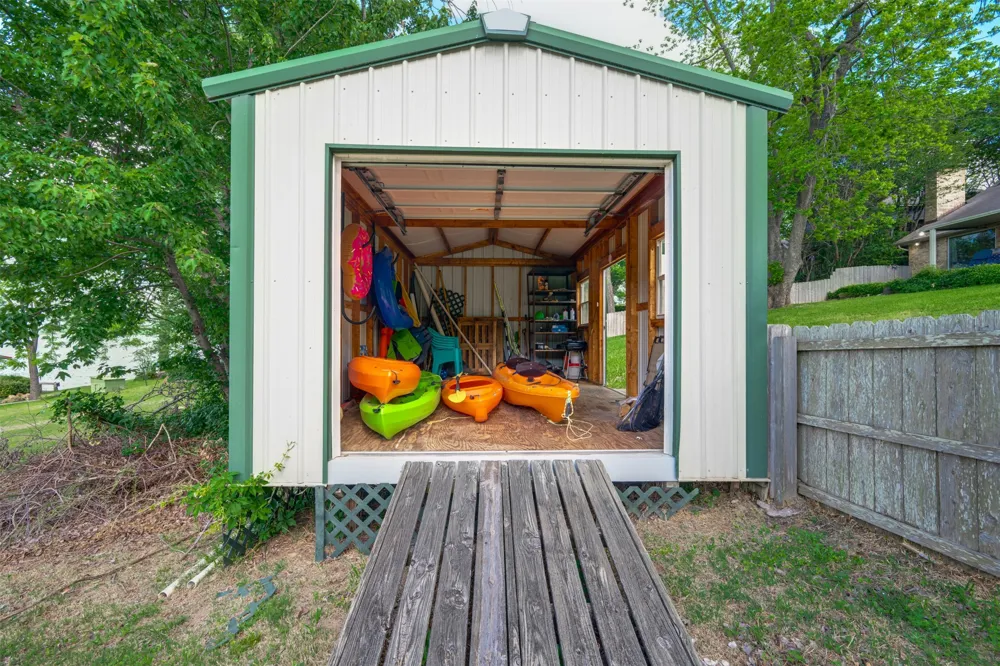 23340 Three Points Drive Frankston, TX 75763