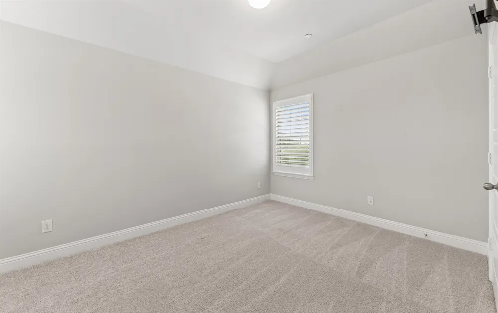 6020 Bursey Road Watauga, TX 76148