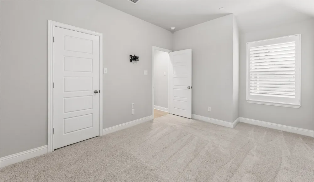 6020 Bursey Road Watauga, TX 76148
