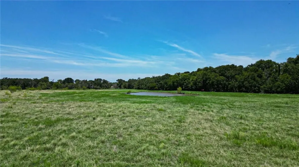 CR 151 Riesel, TX 76682