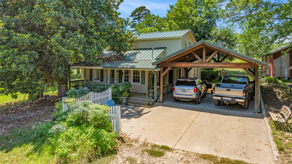 12250 County Road 3513 Brownsboro, TX 75756