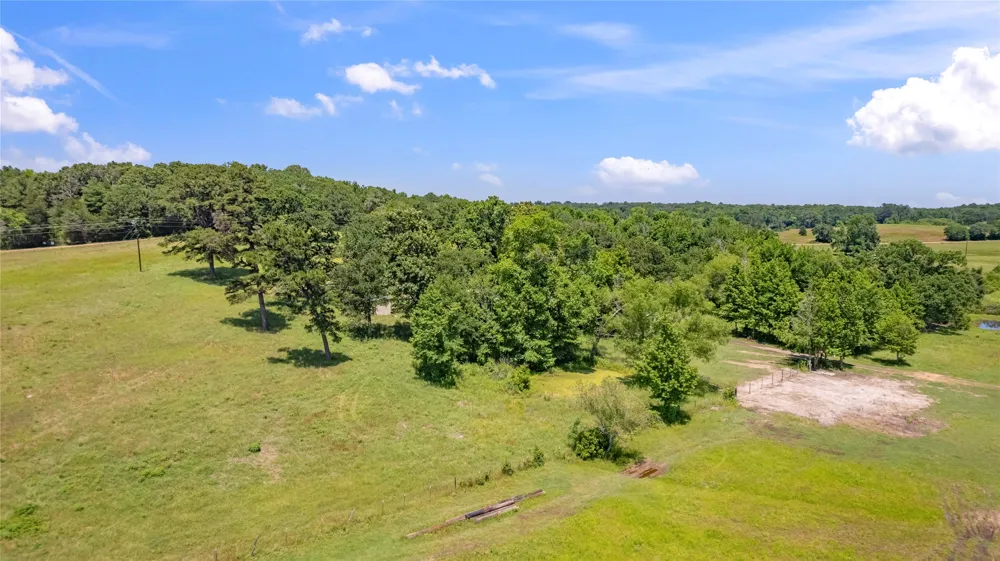 12250 County Road 3513 Brownsboro, TX 75756