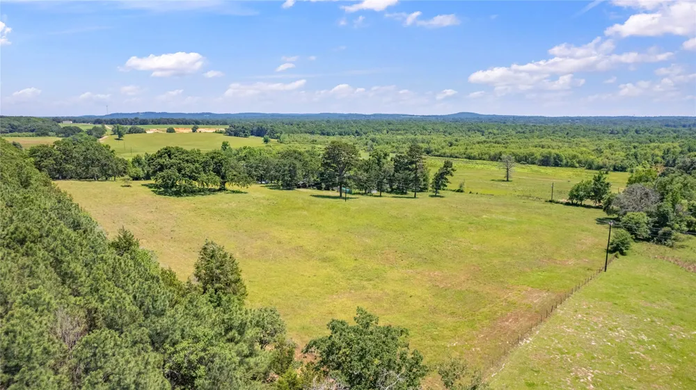 12250 County Road 3513 Brownsboro, TX 75756