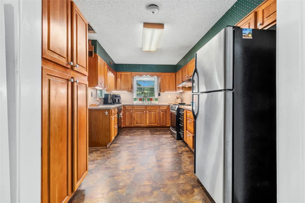 12250 County Road 3513 Brownsboro, TX 75756