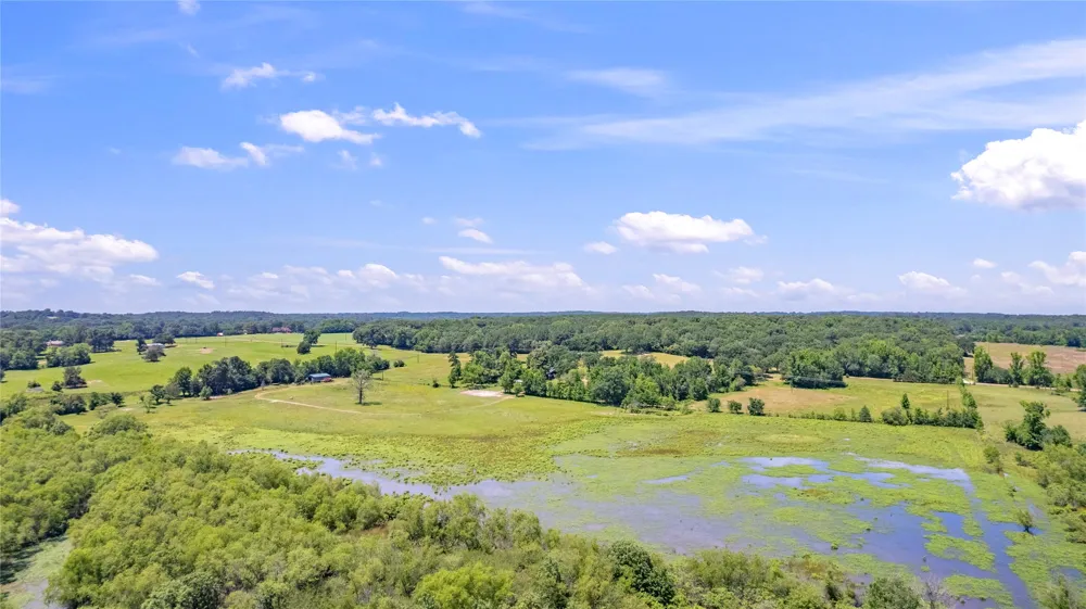 12250 County Road 3513 Brownsboro, TX 75756
