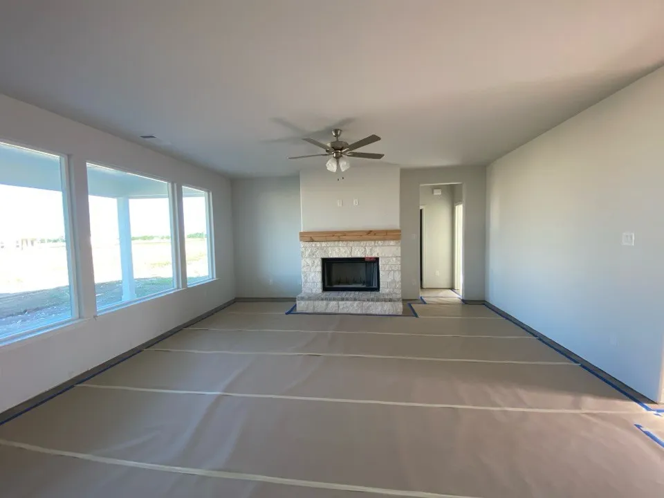 146 Aurora Avenue Valley View, TX 76272