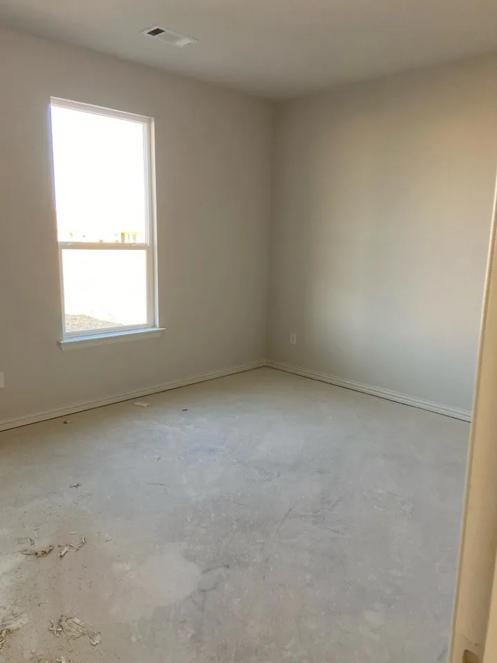 146 Aurora Avenue Valley View, TX 76272