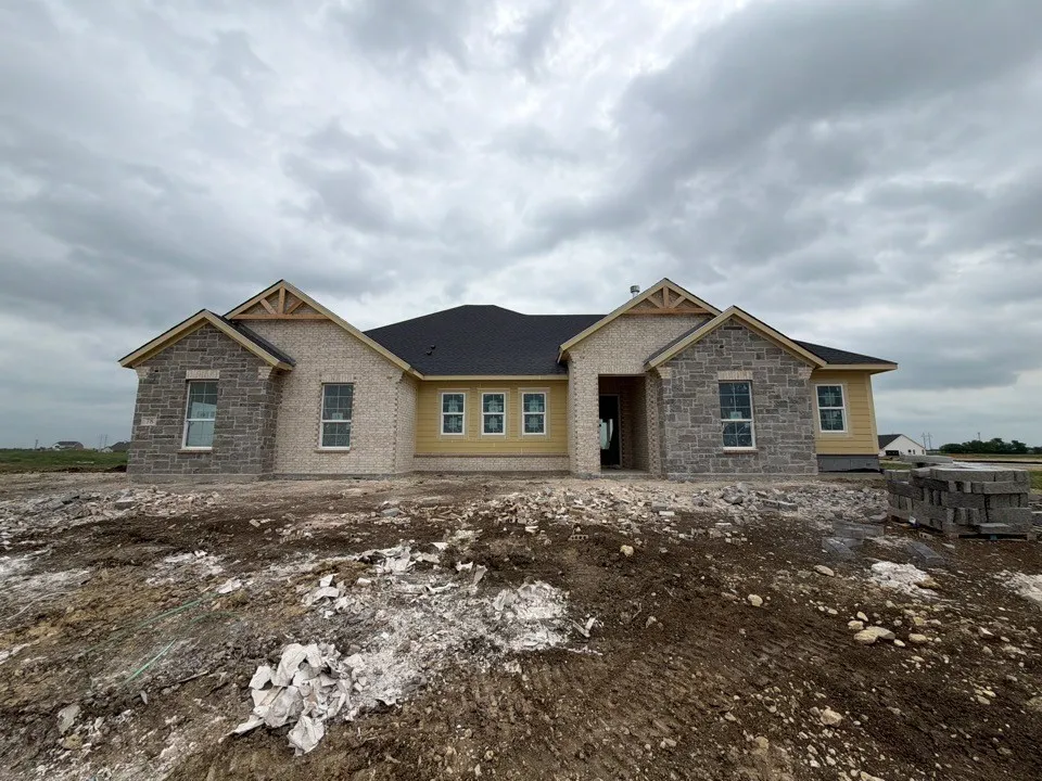78 Aurora Avenue Valley View, TX 76272