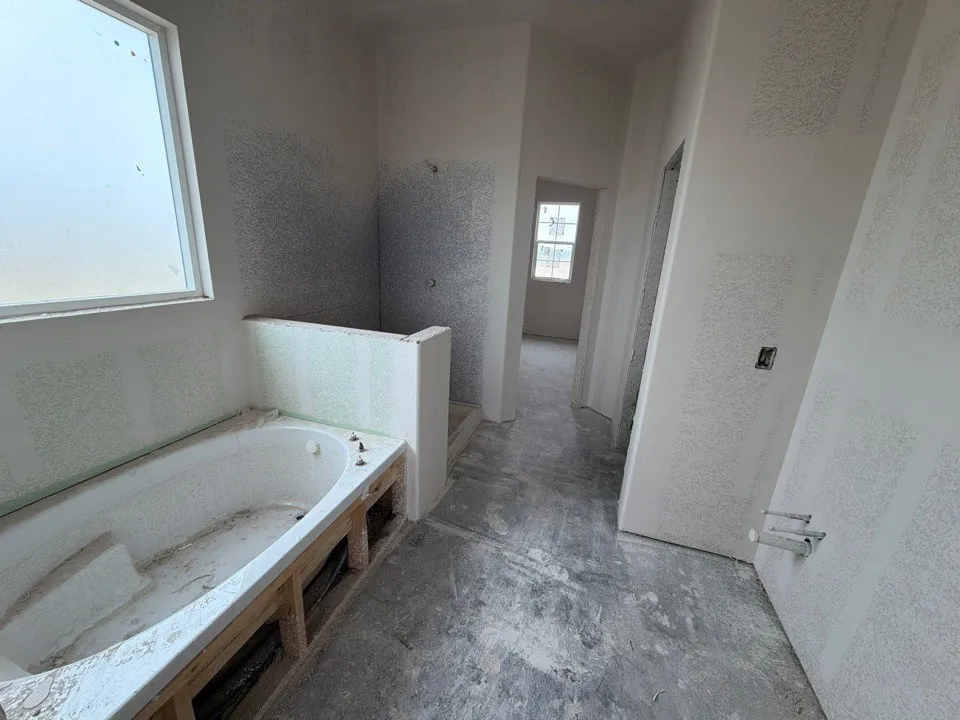 78 Aurora Avenue Valley View, TX 76272