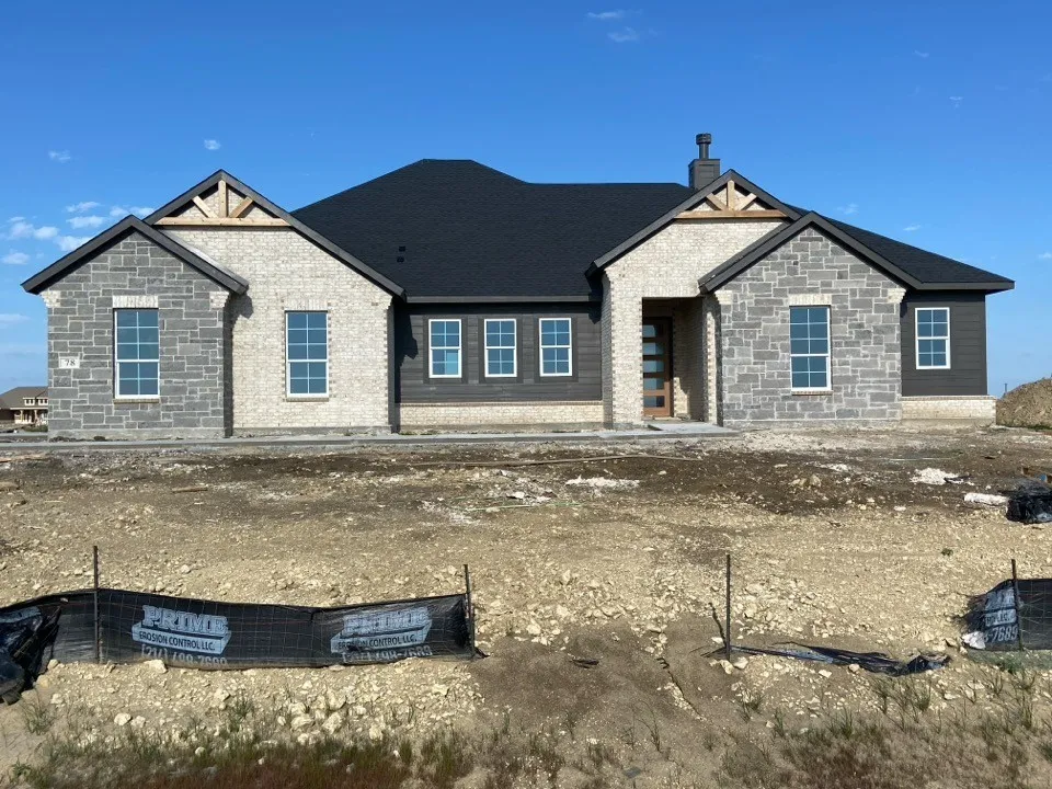 78 Aurora Avenue Valley View, TX 76272