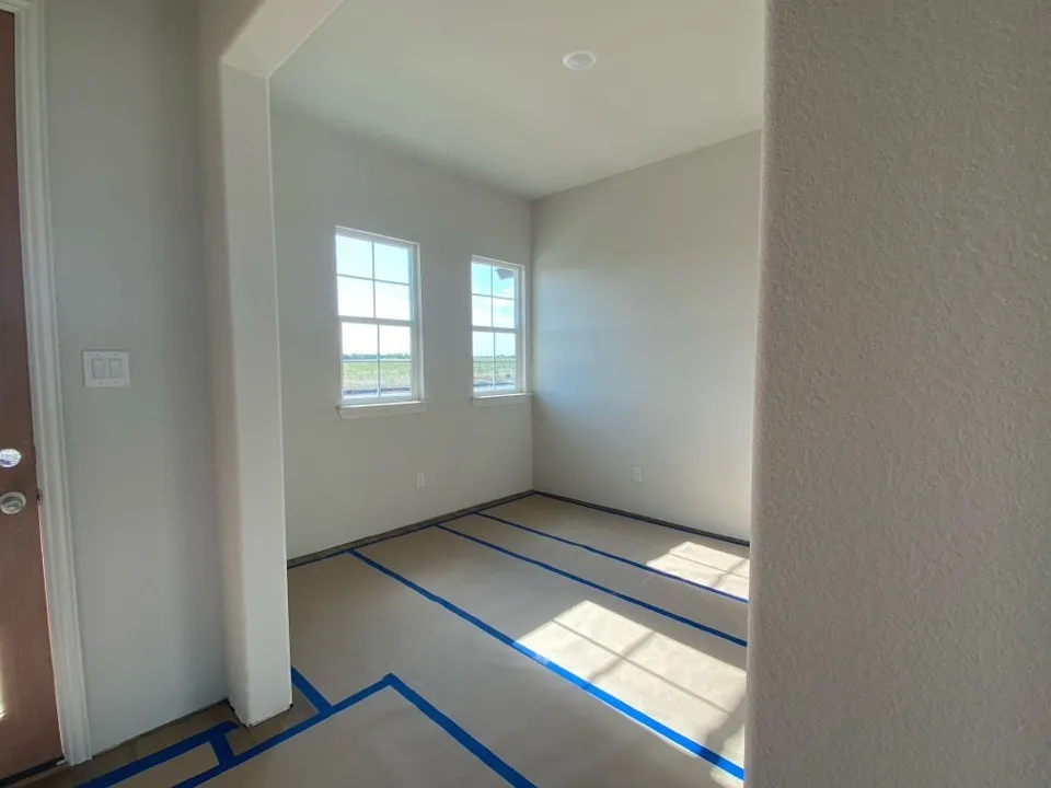 78 Aurora Avenue Valley View, TX 76272