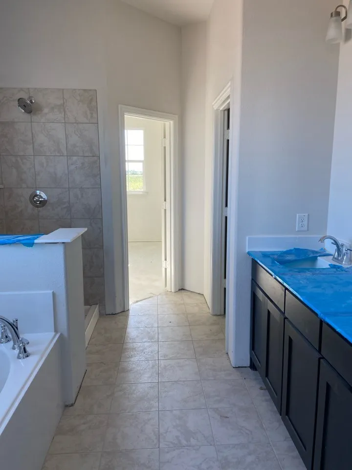 78 Aurora Avenue Valley View, TX 76272