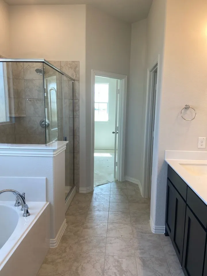 78 Aurora Avenue Valley View, TX 76272