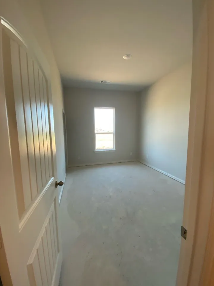 78 Aurora Avenue Valley View, TX 76272