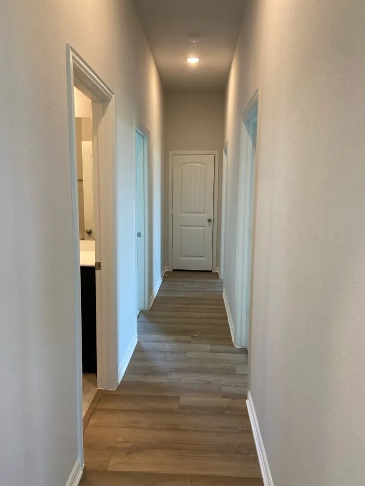 78 Aurora Avenue Valley View, TX 76272