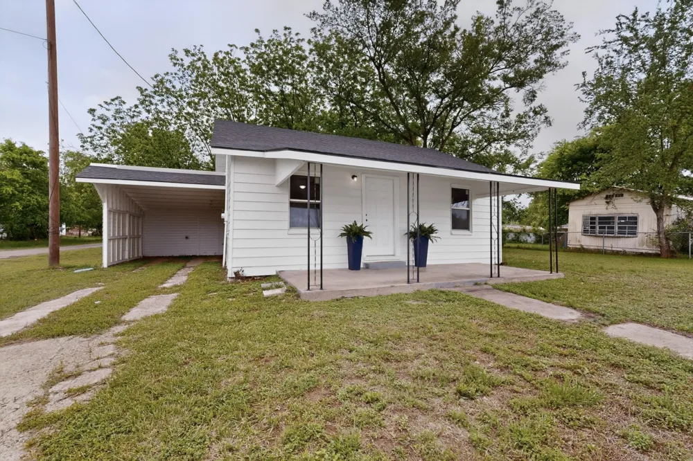 313 Fm 316 S Eustace, TX 75124