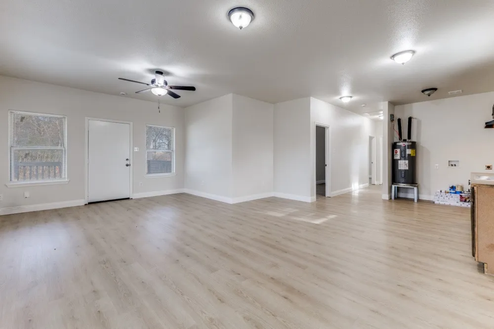 711 S 3rd Avenue E Dawson, TX 76639