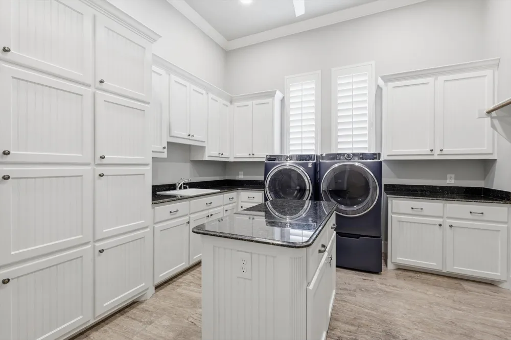 2216 Yeargain Court Southlake, TX 76092