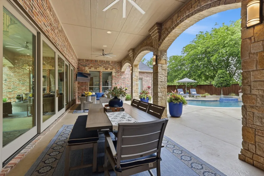 2216 Yeargain Court Southlake, TX 76092