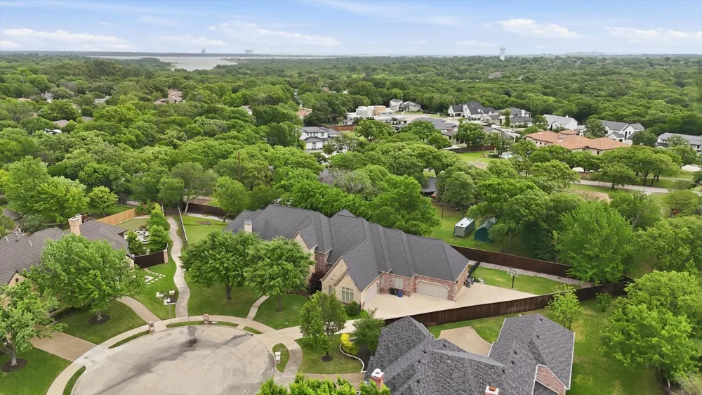 2216 Yeargain Court Southlake, TX 76092