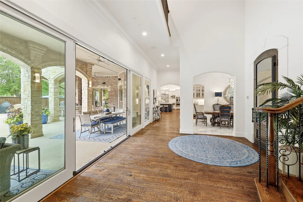 2216 Yeargain Court Southlake, TX 76092