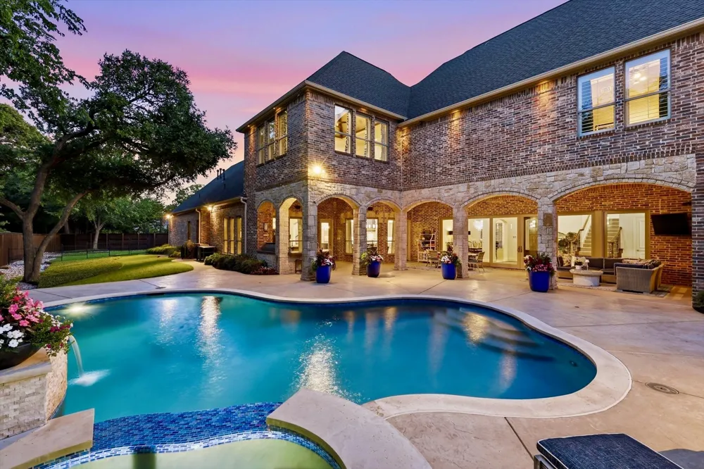 2216 Yeargain Court Southlake, TX 76092
