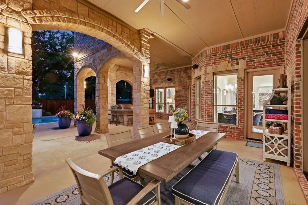 2216 Yeargain Court Southlake, TX 76092