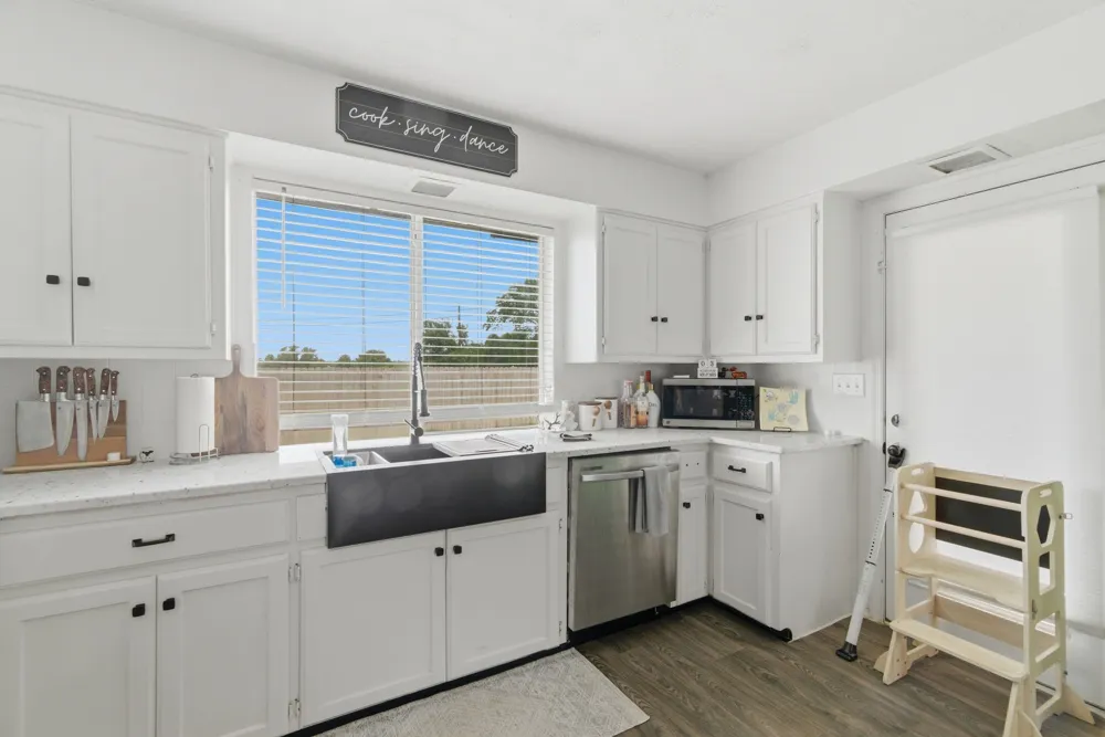 1032 Greg Street #1-5 Azle, TX 76020