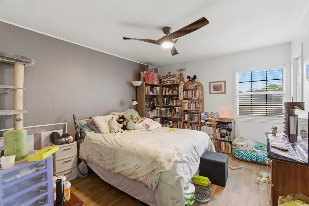 1032 Greg Street #1-5 Azle, TX 76020