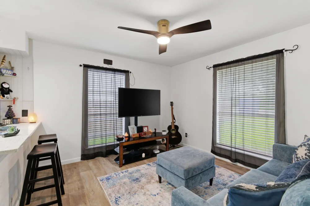 1032 Greg Street #1-5 Azle, TX 76020