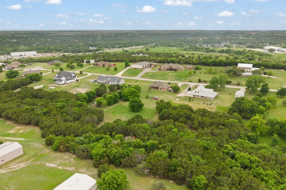 439 Stone Mountain Cresson, TX 76035