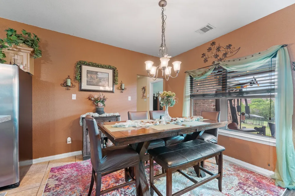 439 Stone Mountain Cresson, TX 76035