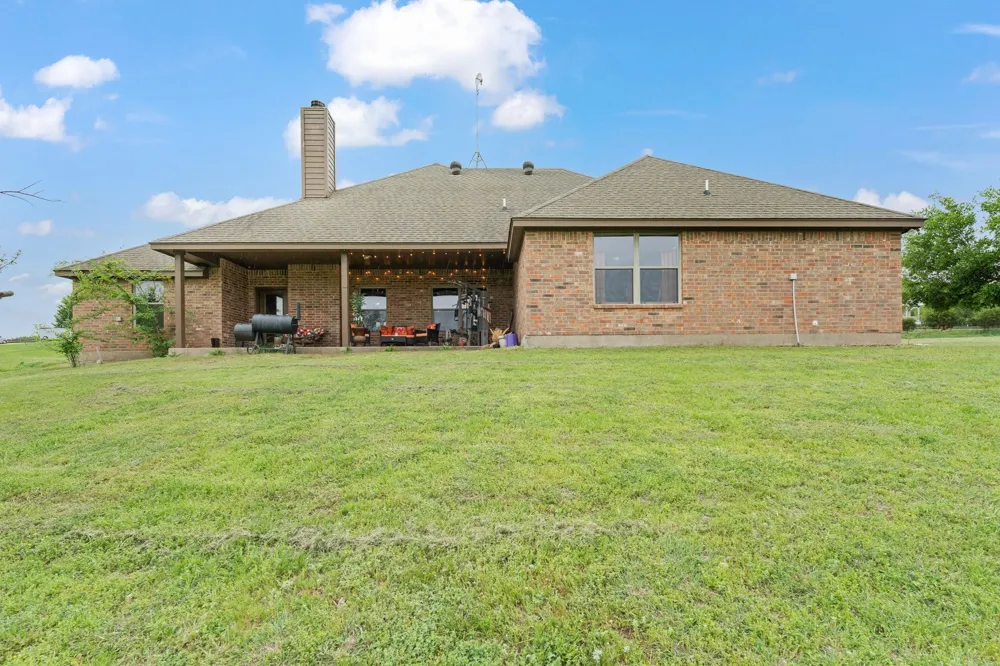 439 Stone Mountain Cresson, TX 76035