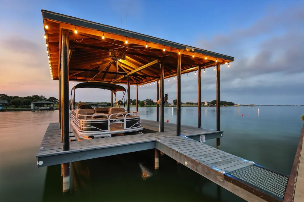 7025 Lake Vista Drive Streetman, TX 75859