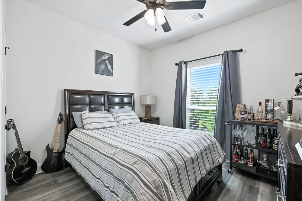 7025 Lake Vista Drive Streetman, TX 75859