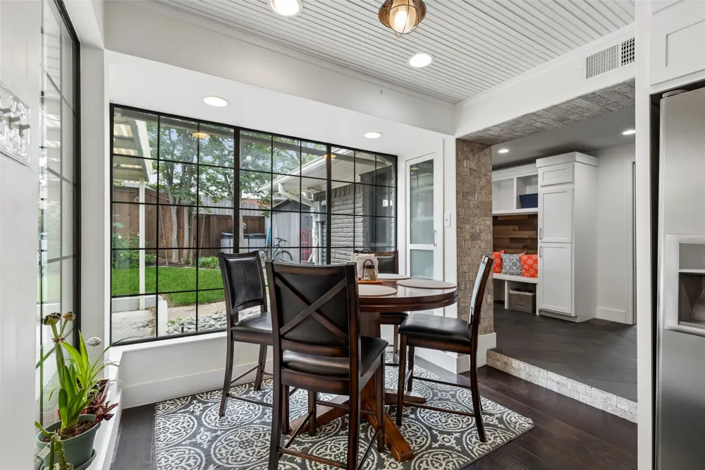 2808 Reedcroft Drive Farmers Branch, TX 75234