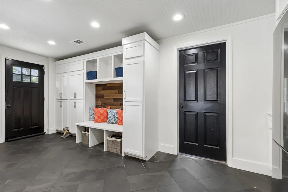 2808 Reedcroft Drive Farmers Branch, TX 75234