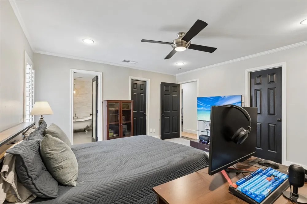 2808 Reedcroft Drive Farmers Branch, TX 75234