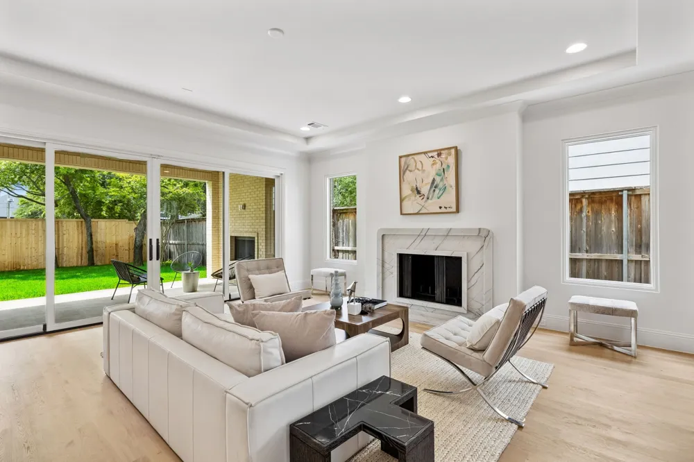 4606 Cowan Avenue Dallas, TX 75209