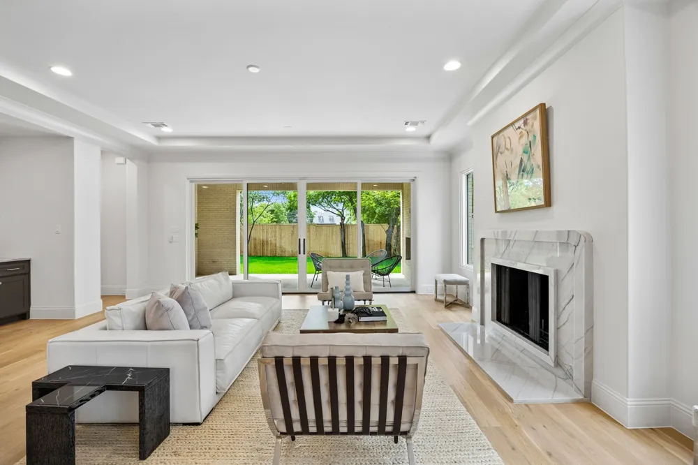 4606 Cowan Avenue Dallas, TX 75209