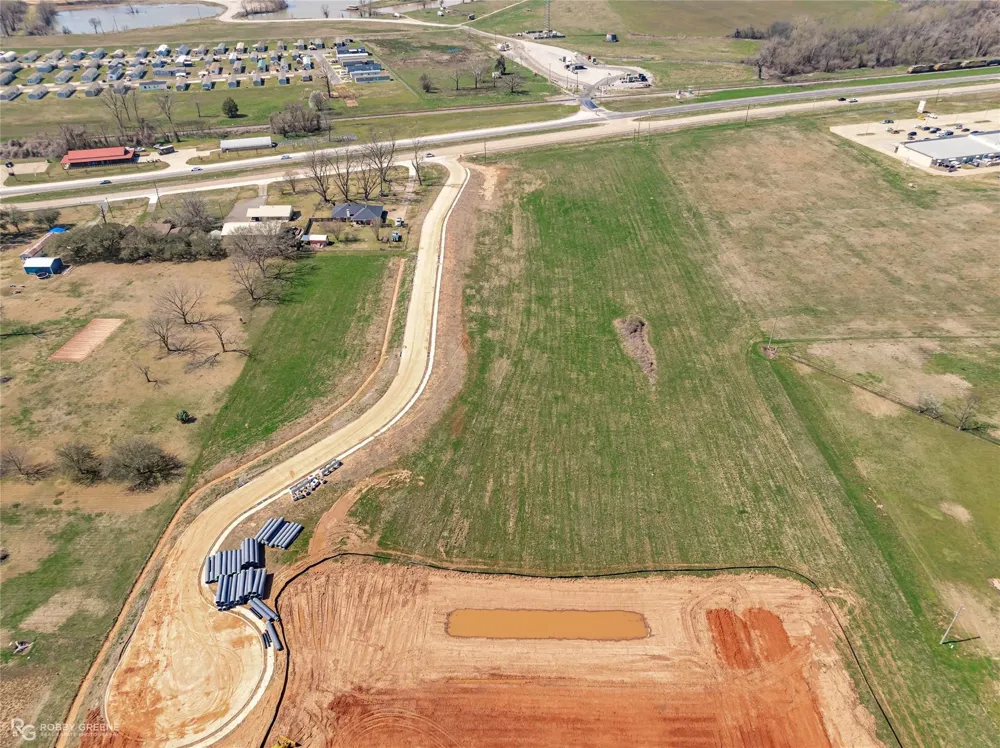 418 Safe Harbor Drive Bossier City, LA 71111