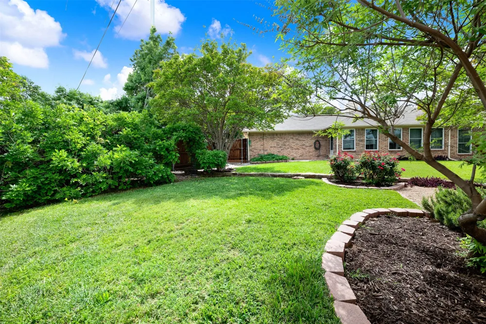4509 Club Estate Place Mesquite, TX 75150