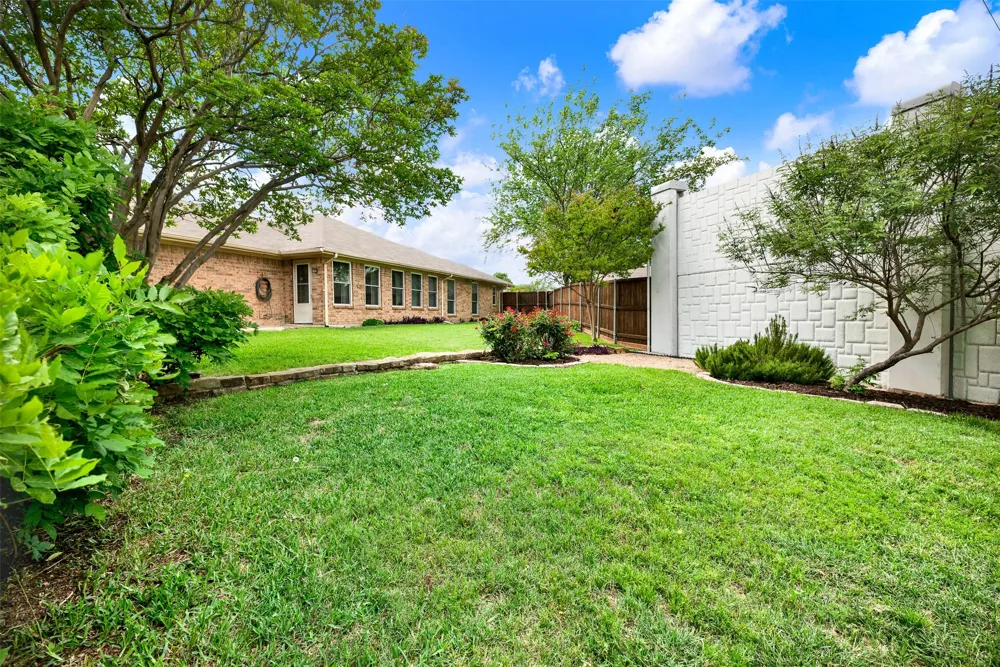 4509 Club Estate Place Mesquite, TX 75150