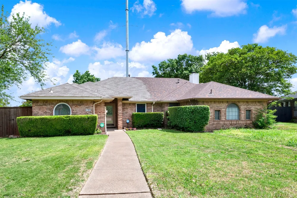 4509 Club Estate Place Mesquite, TX 75150