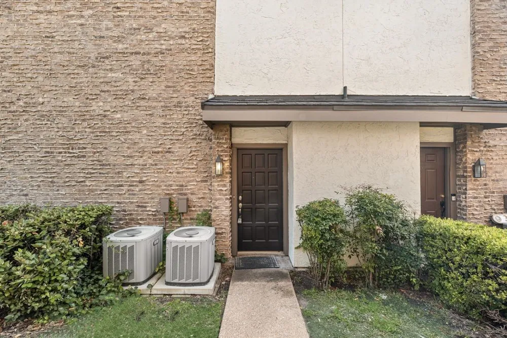 333 Melrose Drive #3B Richardson, TX 75080