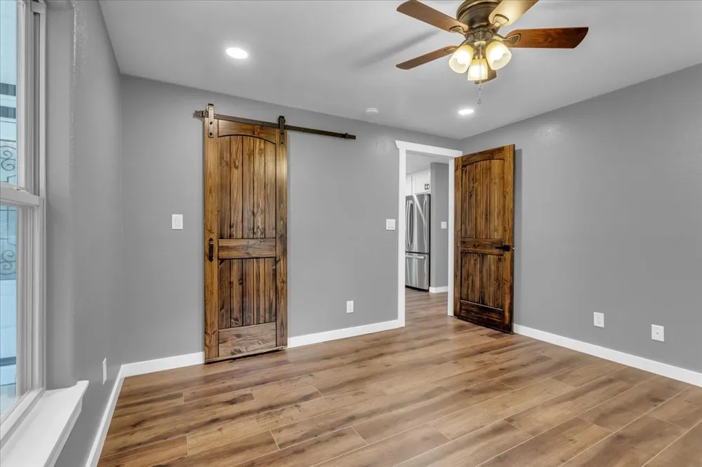 103 Mill Street Savoy, TX 75479