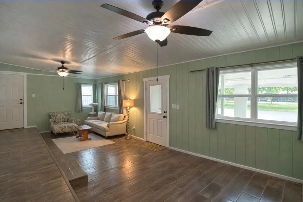 400 Comanche Quitman, TX 75783
