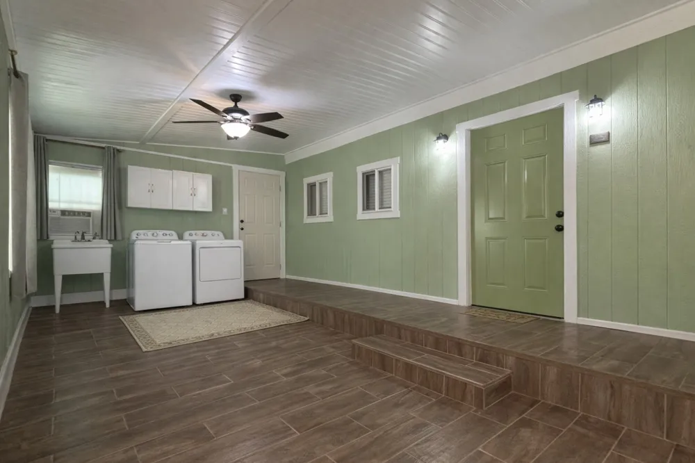 400 Comanche Quitman, TX 75783