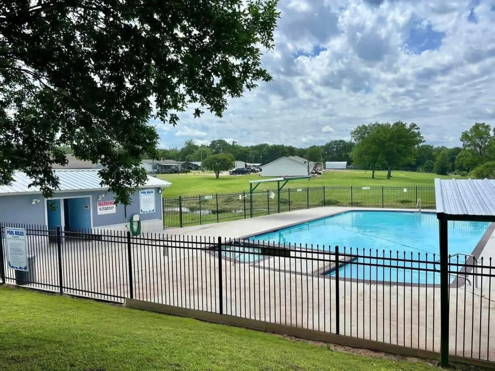 400 Comanche Quitman, TX 75783